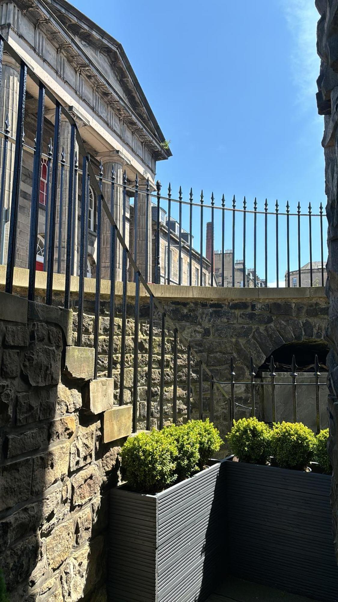 Apartamento Cosy Georgian Flat Edimburgo Exterior foto